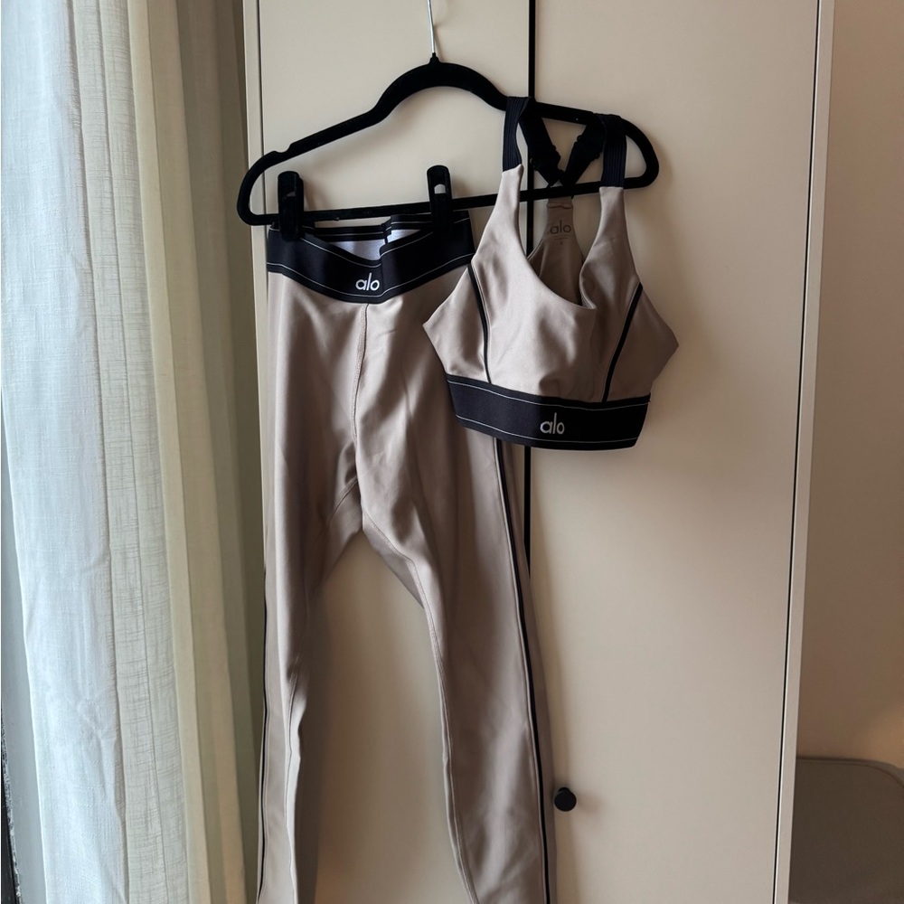 ALO Yoga Tan Leggings and Sports Bra Set
